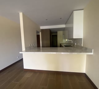 Apartamento en Venta Edificio Milenia, zona 10 
