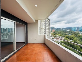 ALQUILER DE AMPLIO Y LINDO APARTAMENTO - BOTTICELLI, ZONA 15 - 4