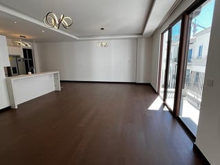 Apartamento en ALQUILER en Cayala - Image 1