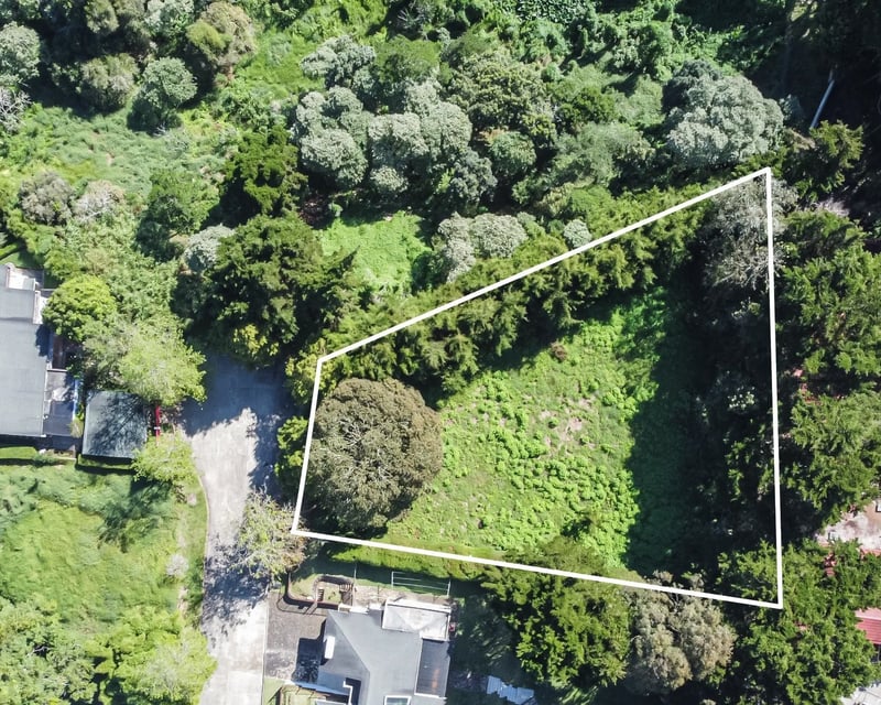 TERRENO EN VENTA DENTRO CONDOMINIO, POR EL ÁREA DE OLMECA 