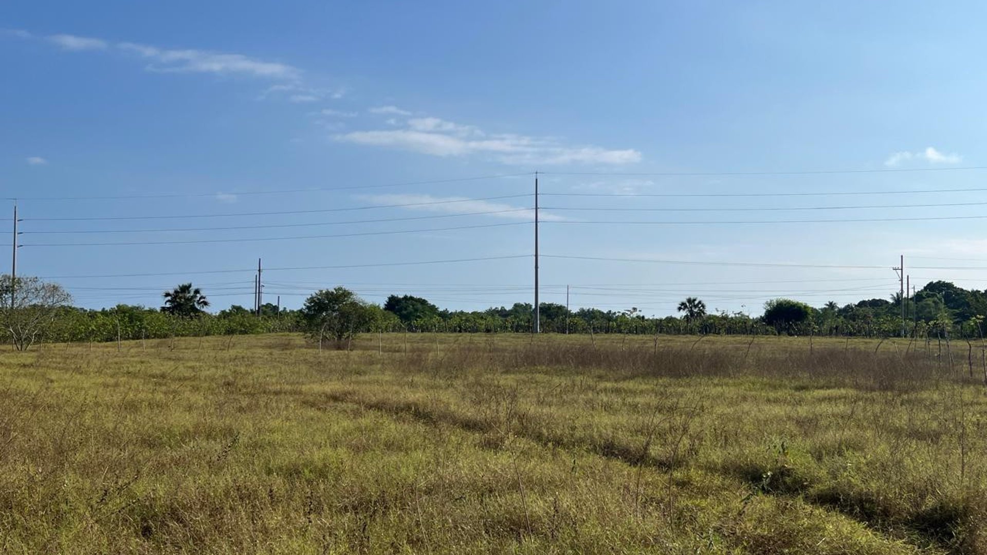 Terreno comercial en venta Monterrico