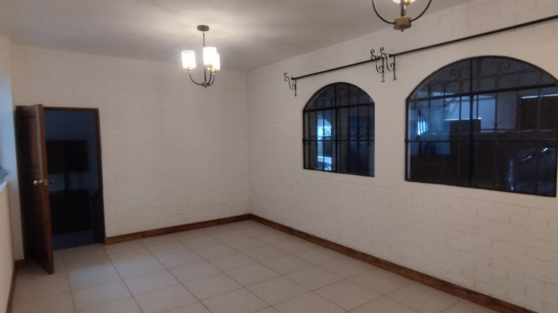 ???? APARTAMENTO EN RENTA – 2 HAB + ESTUDIO | VH3 | ZONA 15 - Miniatura 3