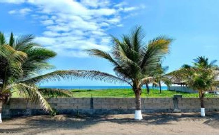 Casa en venta en Monterrico Santa Rosa Guatemala - Miniatura 5