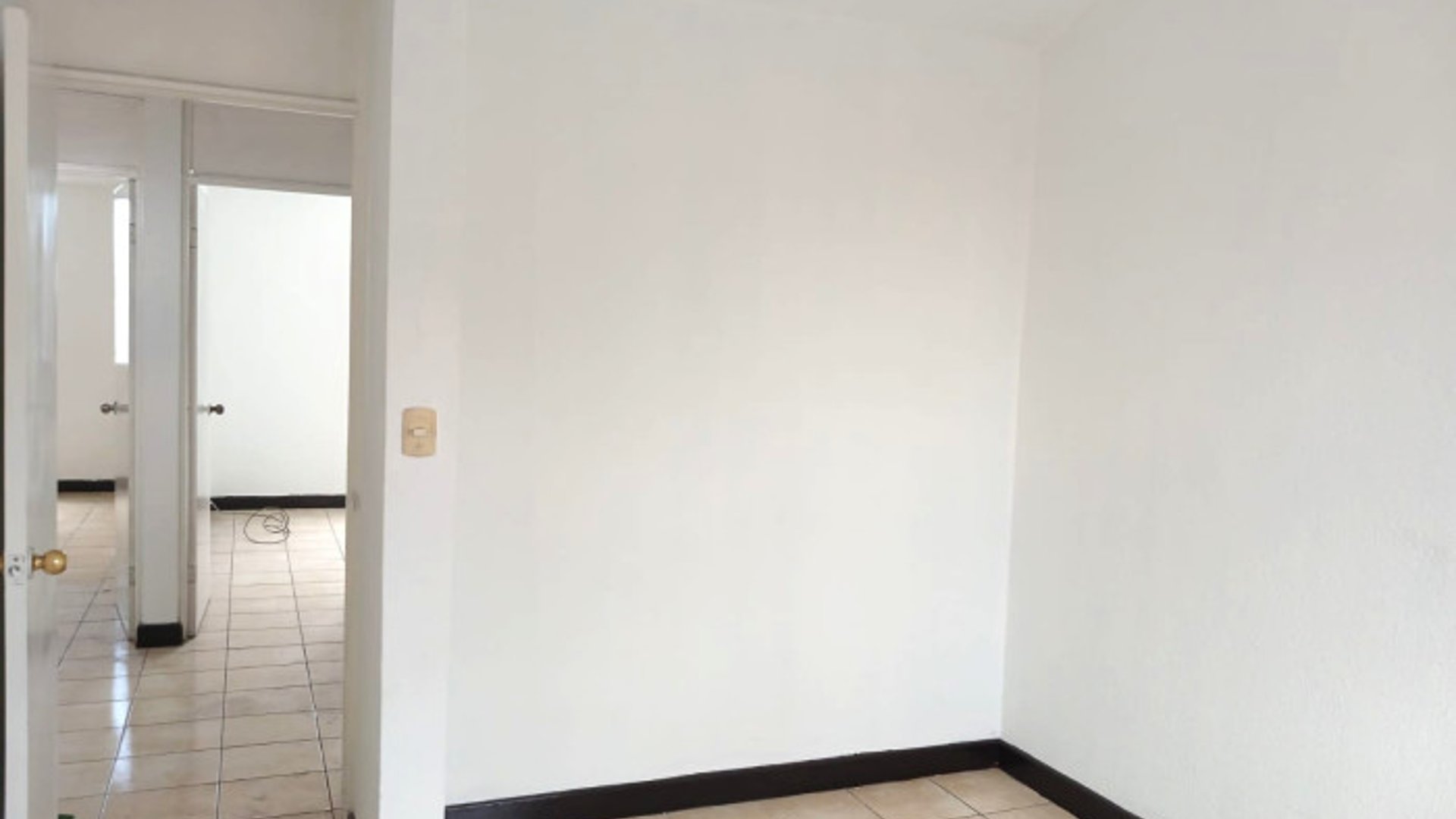 CASA EN VENTA Y RENTA EN SAN MIGUEL PETAPA - Miniatura 8