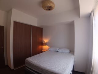 Apartamento amueblado en Renta zona 10 - 5