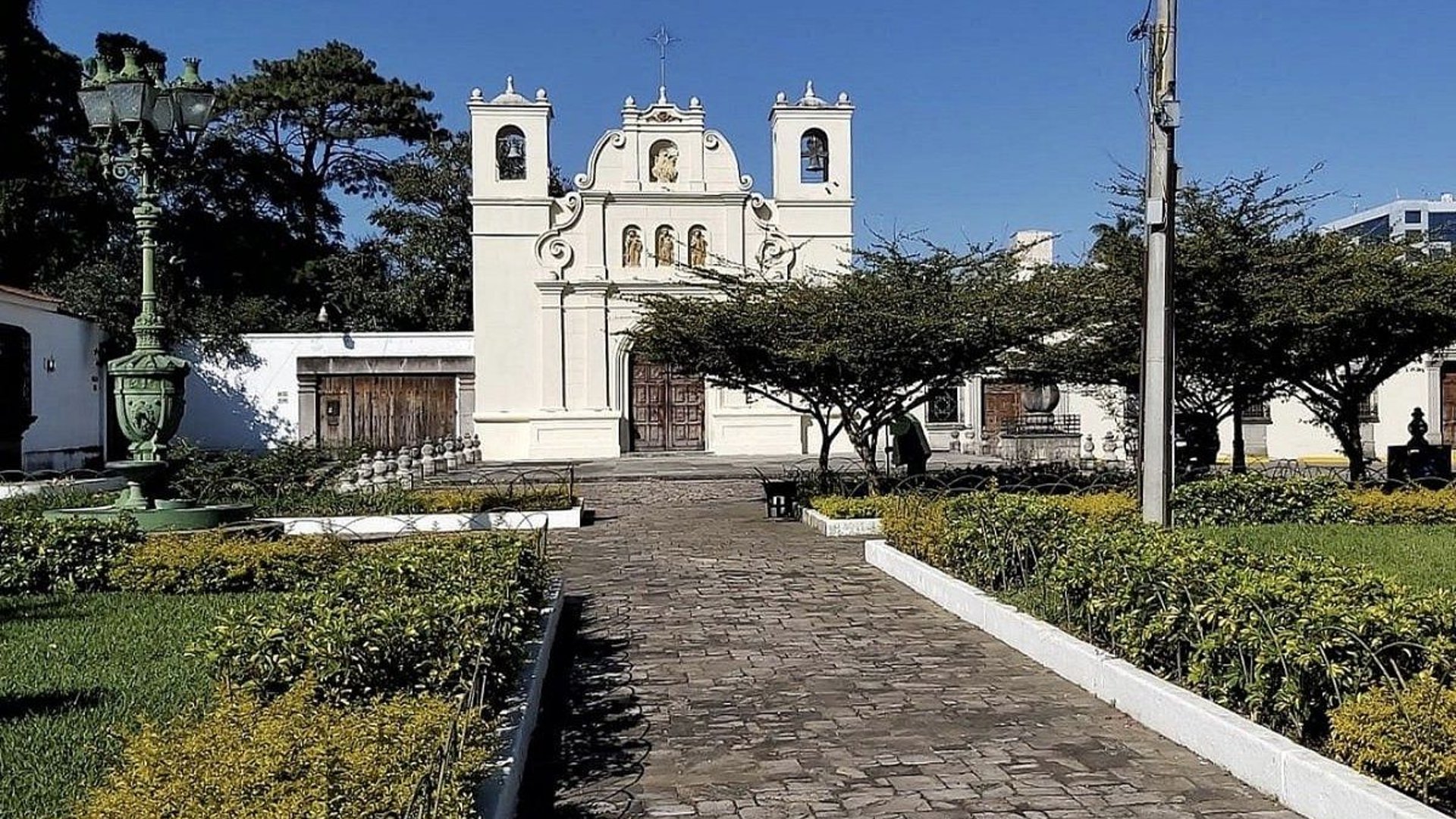 Terreno en venta para desarrollo – Zona 10