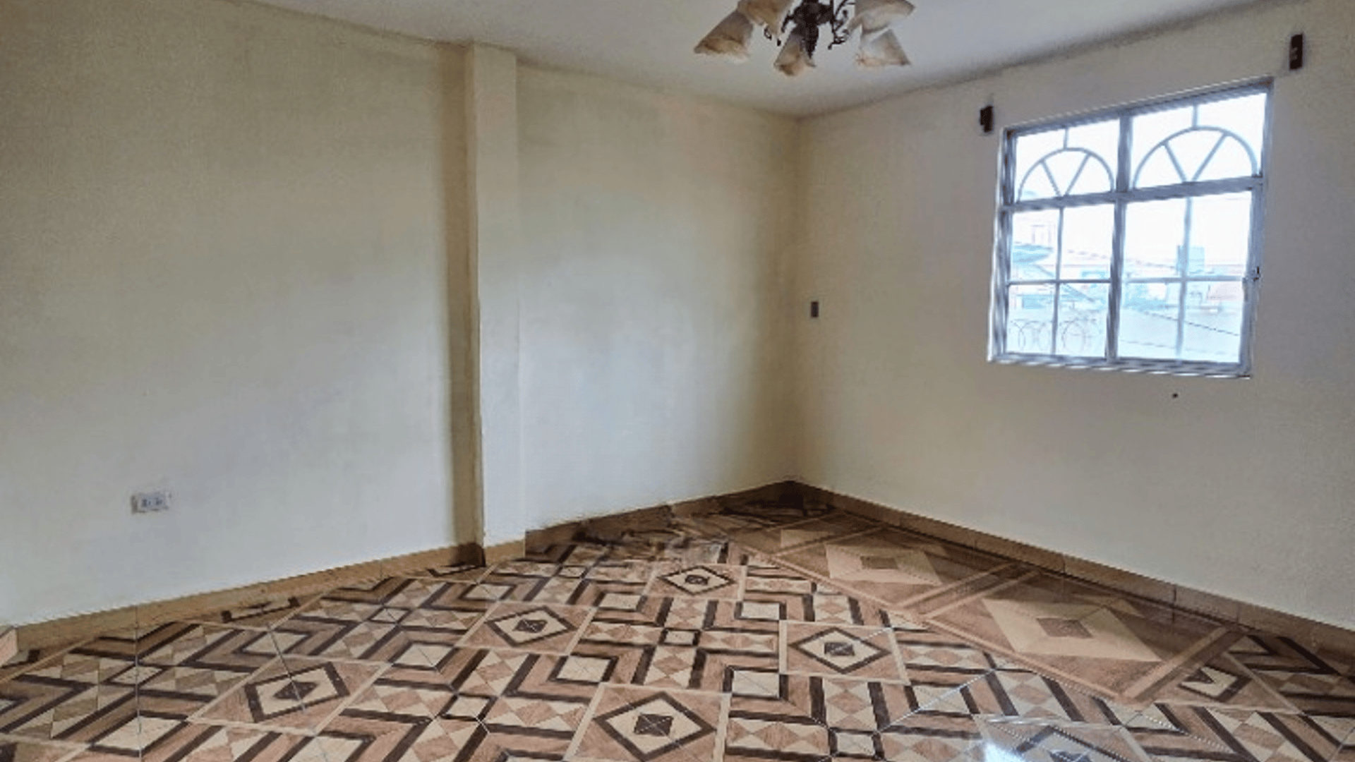 Apartamento en Renta en Zona 13, sector de Pamplona - Miniatura 3