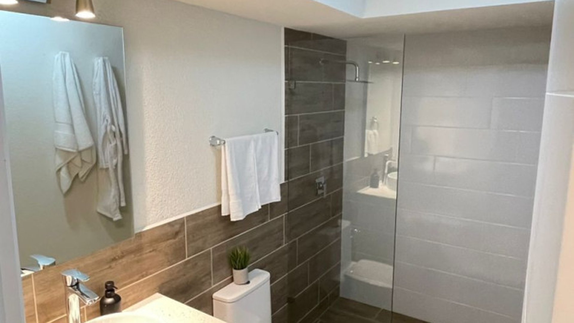 VENDO APARTAMENTO EN EVERO SAN MIGUEL PETAPA - Miniatura 10