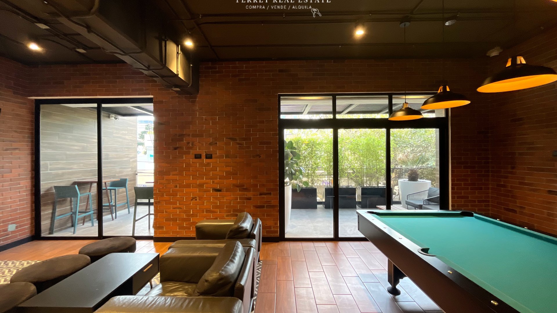 Apartamento en venta, en Zona 10