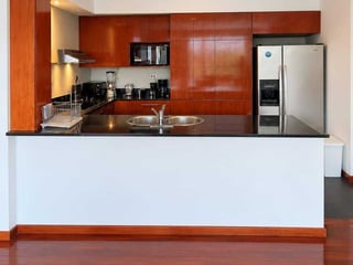 APARTAMENTO AMUEBLADO EN ALQUILER📍Edificio Vista Bella I, Km. 9.5 CAES - 5