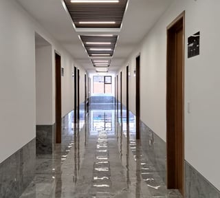 Oficina - Clinica en renta en zona 14 Edificio Prospere Ref-5777