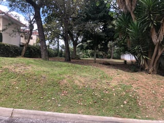 Terreno en venta, Condominio Bosques de San Isidro - 3