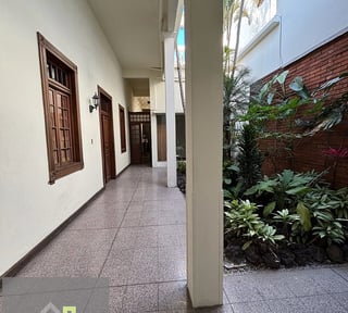 Casa en renta – Zona 1