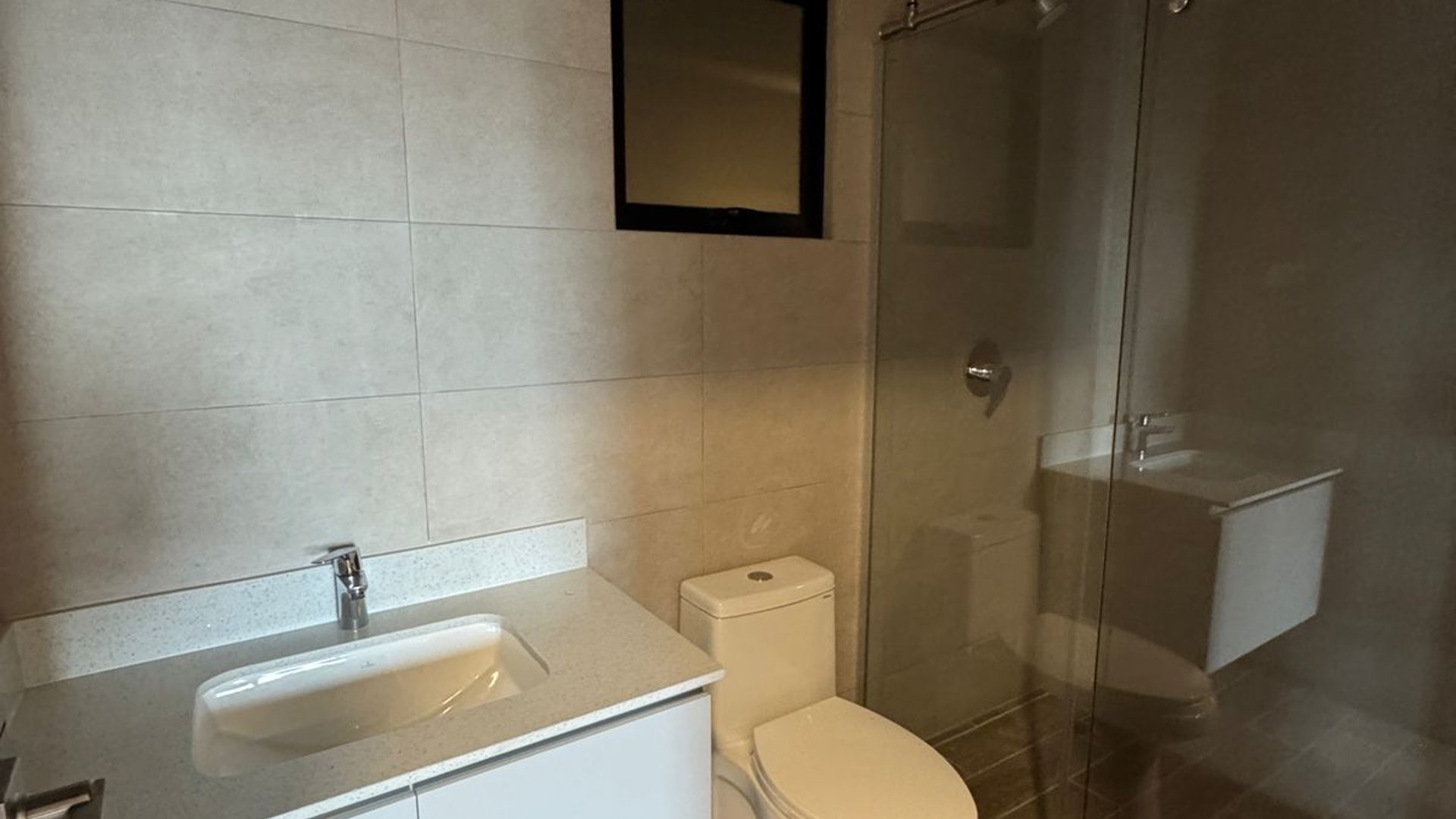 Apartamento con piscina en venta - Parque 14 - 3 habitaciones Ref-6001 - Miniatura 11