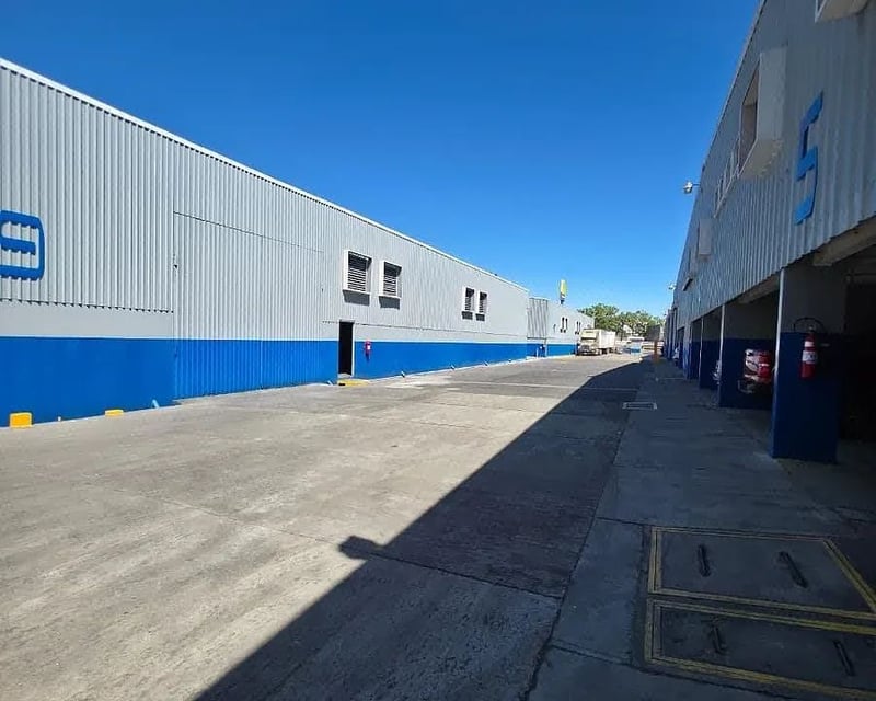 Bodega en Renta en Zona 17, Guatemala | Amplio Espacio Industrial