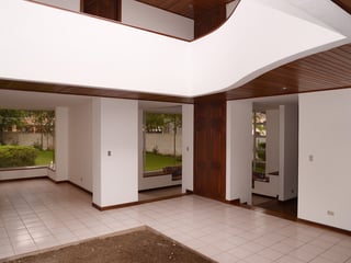 Amplia casa de 3 habitaciones + estudio en venta, Muxbal - 5