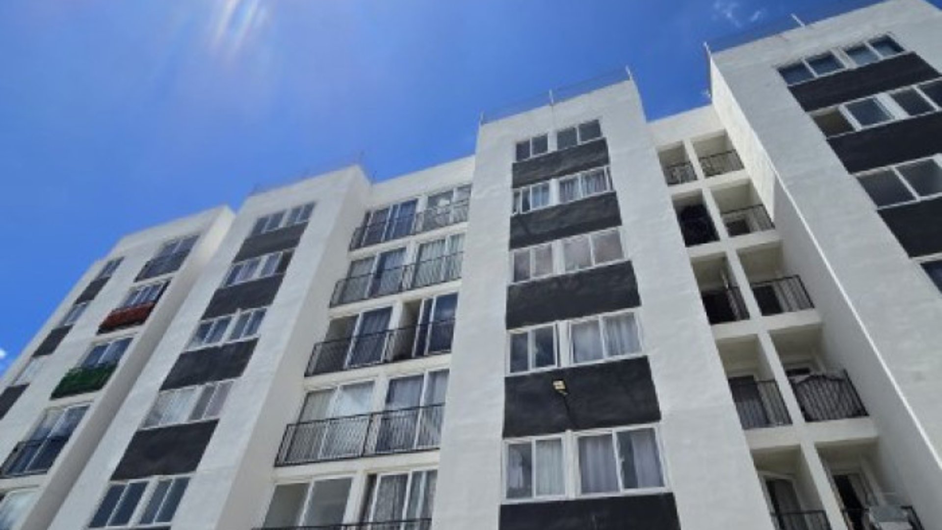 Apartamento en Venta Edificio Berlindo Zona 1 de Mixco
