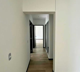 APARTAMENTO CON JARDÍN EN VENTA – SEGHERIA ZONA 14 (LA VILLA) - Miniatura 4