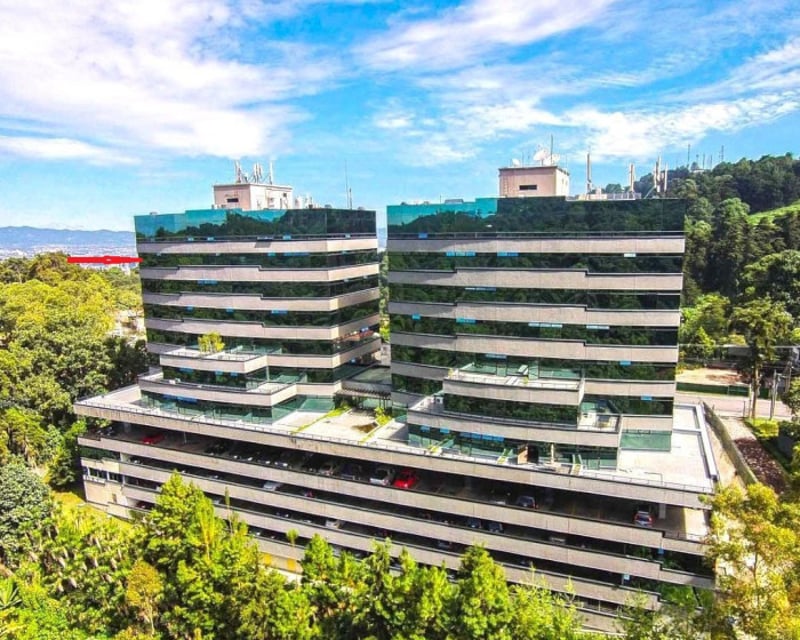 Oficina en Venta y Alquiler en Muxbal