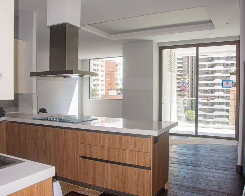 Apartamento en Venta o Alquiler – Edificio Echo, Zona 14