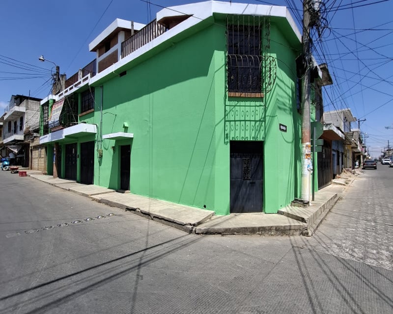 Casa de esquina en venta en zona 3 Chimaltenango