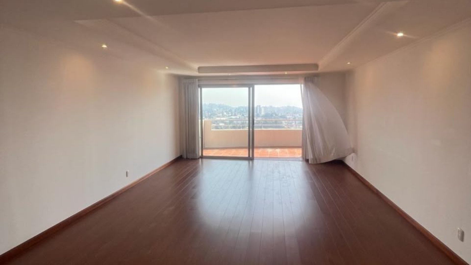 Apartamento en Alquiler Edificio Botticelli II, zona 15 VHII - Miniatura 12