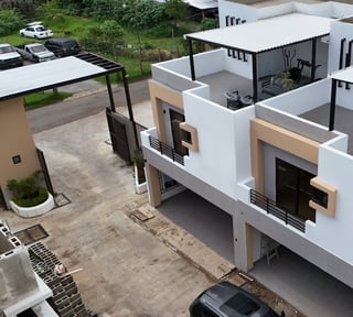 Casas en venta de 3 habitaciones Carretera a El Salvador,📍 km 18 Carretera a San José Pinula, muy cerca del CC El Faro