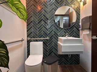 Oficina en venta zona 10 - Image 13