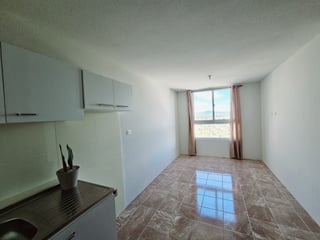 Apartamento en Renta Edificio Próspera Zona 3 - 5