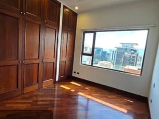Penthouse en Renta en Zona 10 – 304 m² - 3