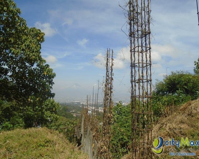 Se vende terreno dentro de Cond. Carr. a El Salvador