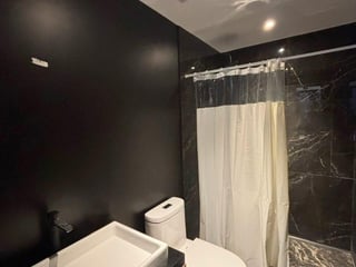 Apartamento con gimnasio en renta - 2 habitaciones zona 11 Ref-5733 - 5
