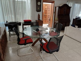 Casa Semi-Amueblada en Renta – Boulevard Vista Hermosa, Zona 15 - 2