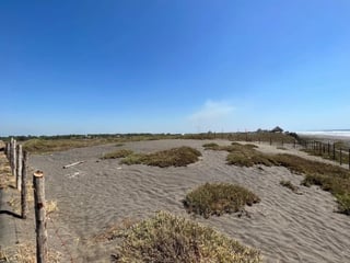 TERRENO GRANDE EL PAREDON, 35MTS FRENTE AL MAR - 3