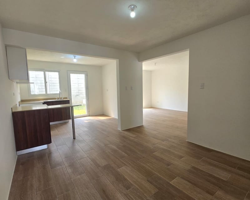 Venta de casa para estrenar en los Pinabetes (Los Eucaliptos)