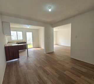 Venta de casa para estrenar en los Pinabetes (Los Eucaliptos)