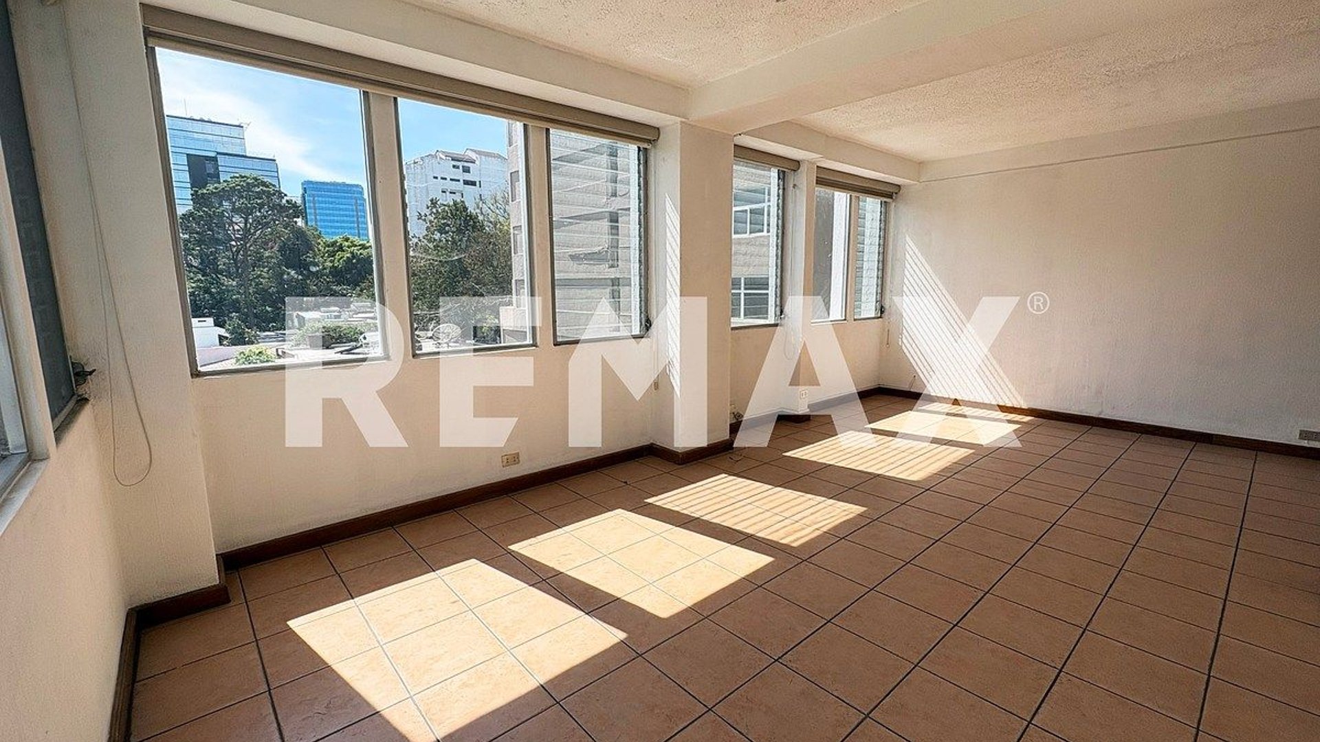 Apartamento Venta | Condominio Zona 10 - Miniatura 7