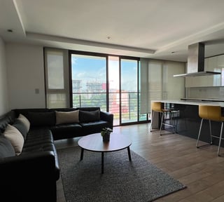Venta Apartamento 2 Dormitorios en Edificio URBANA Zona 10