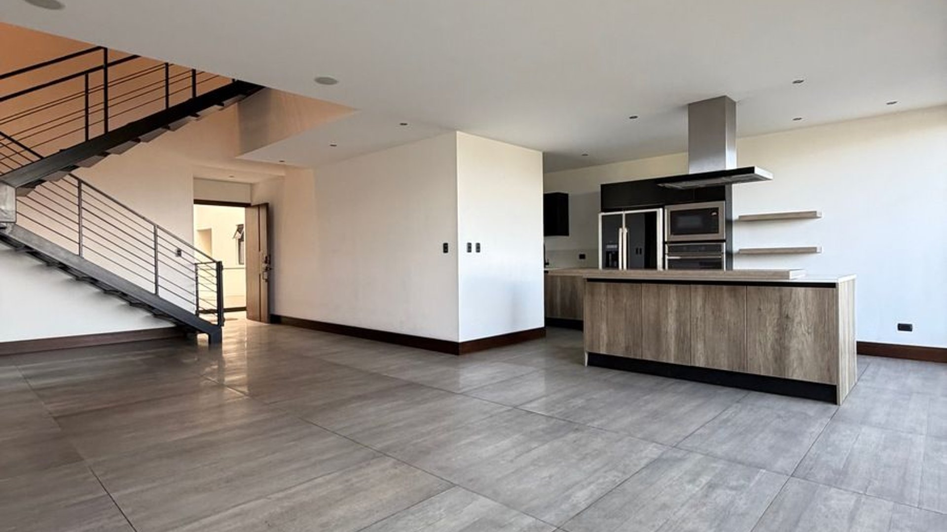 Apartamento Renta/ Venta con preciosa Vista  Zen Cayalá, Zona 16