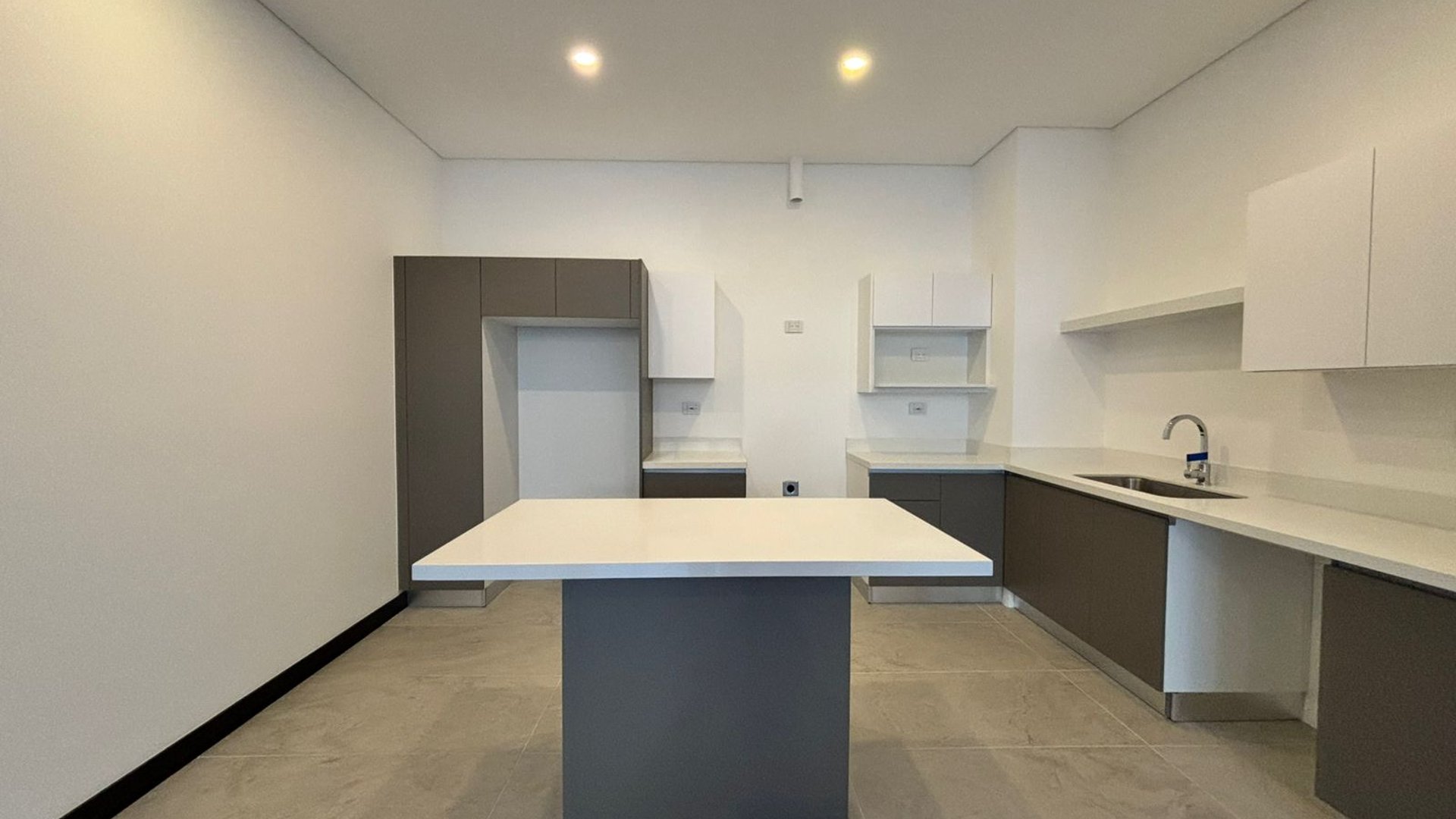 RENTA Apartamento Olmos de Cayala dentro de reserva Cayala  - Miniatura 3