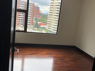 Apartamento en Alquiler – Zona 14 - 2