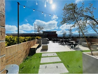 Alquiler de apartamento para estrenar semi-amueblado en zona 05 - Image 11