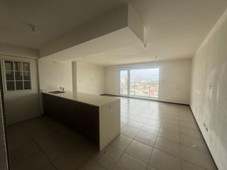 Apartamento en renta en Parque 11 - 3 habitaciones y balcon Ref-5938 - 2
