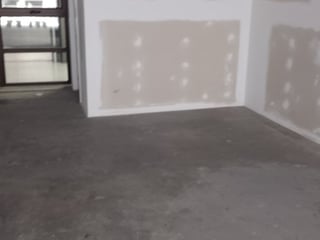 Vendo oficina en Zona 9 de 35 mt2  - 3
