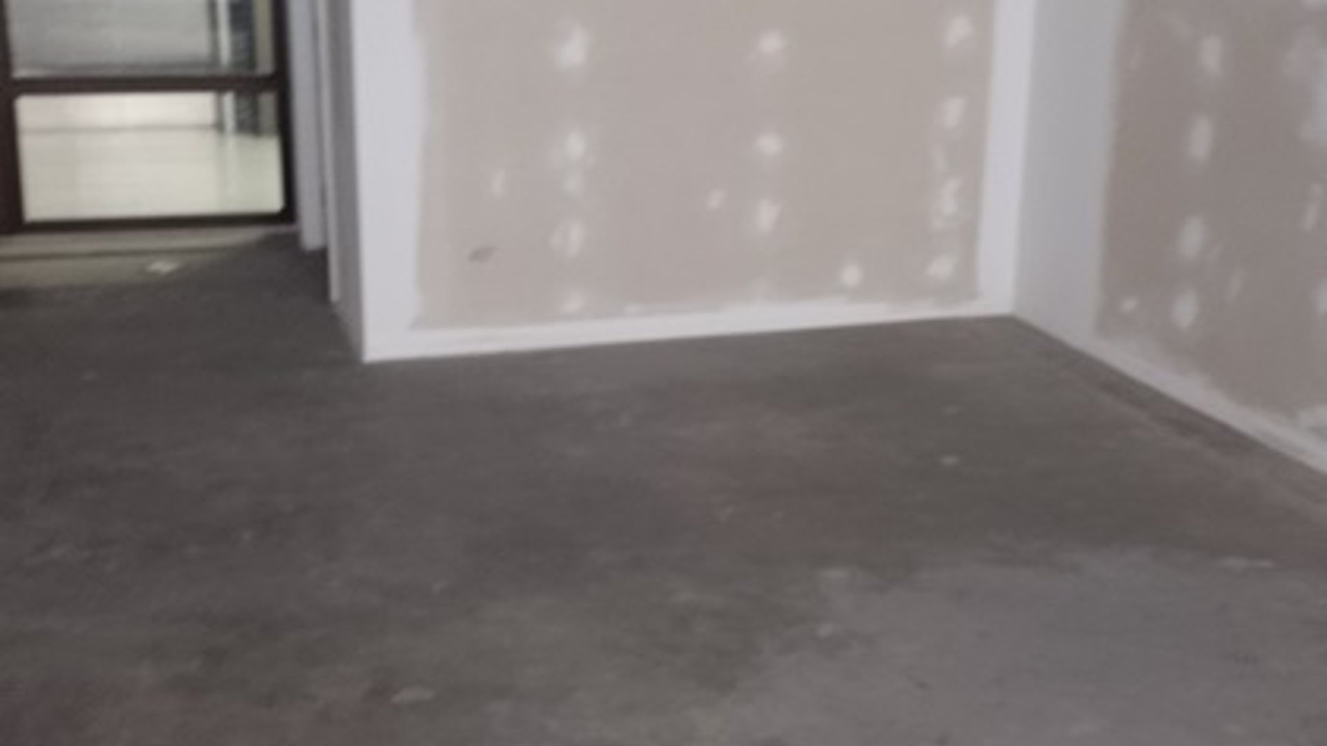 Vendo oficina en Zona 9 de 35 mt2  - Miniatura 3