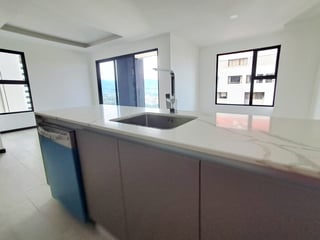 APARTAMENTO CON LÍNEA BLANCA PARA ESTRENAR EDIFICIO VERDÚ 140.67 MTS2, 3 DORMITORIOS, ZONA 13 - 3