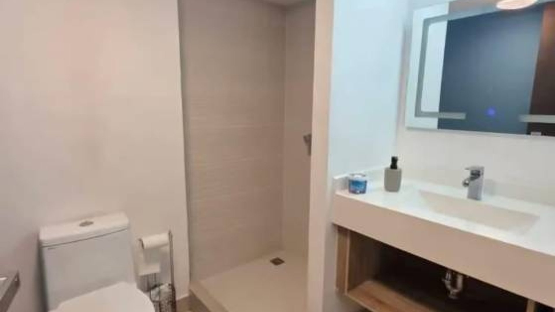 Apartamento en Renta, Zona 14 (R10436) - Miniatura 6