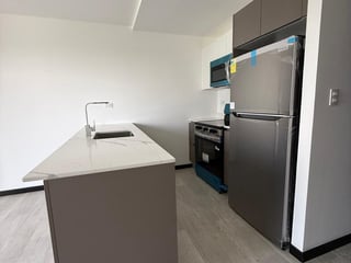 EDIFICIO VERDÚ ZONA 13 NUEVO APARTAMENTO RENTA - 1 HABITACION - 5