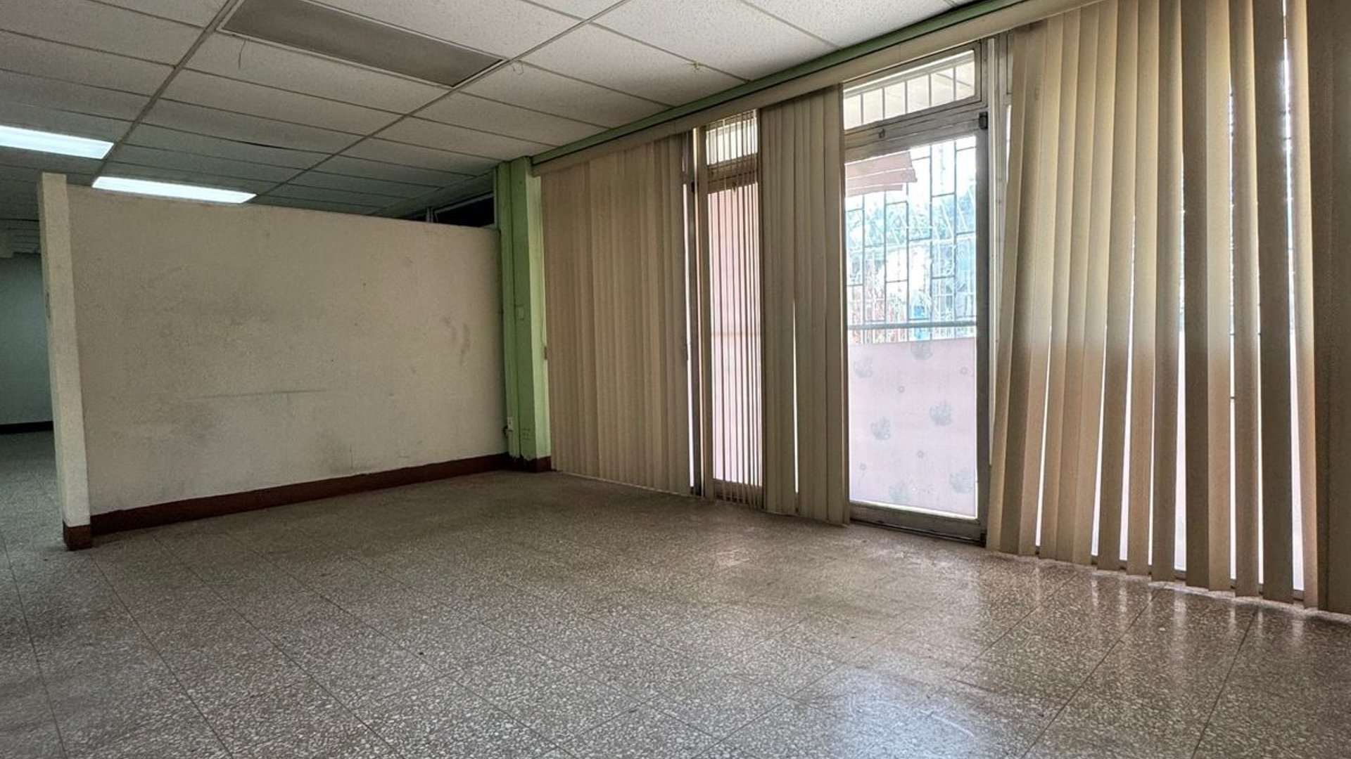 Edificio en Venta / Renta zona 4 - Miniatura 7