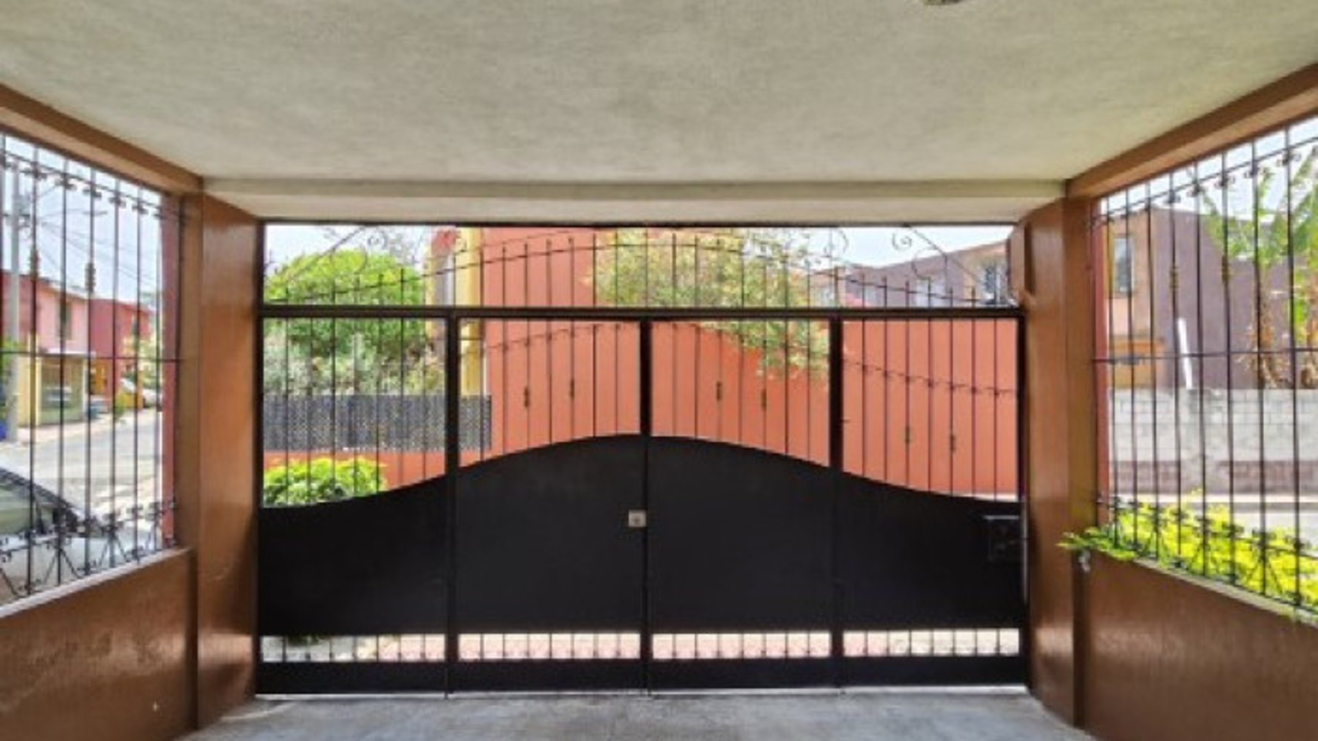 Casa en Venta El Frutal 3 Villa Nueva, Guatemala - Miniatura 2